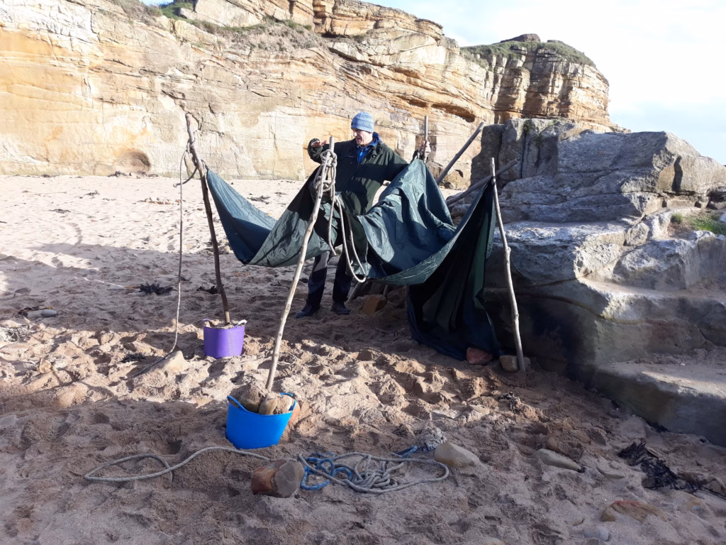 Den Building on the Beach