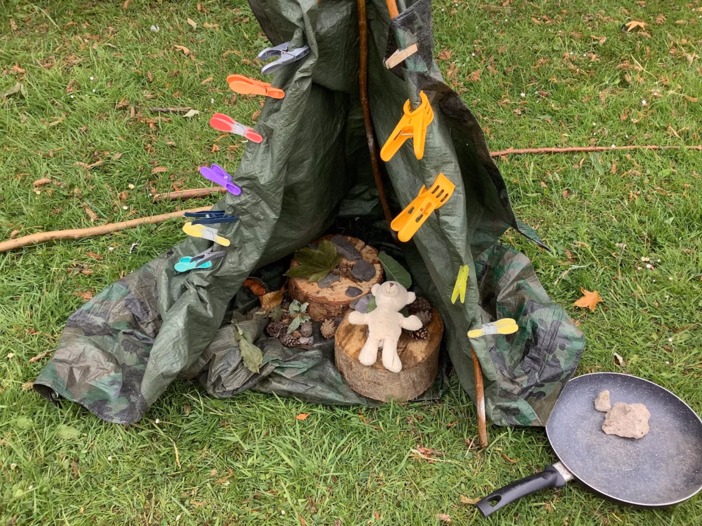 Den Building